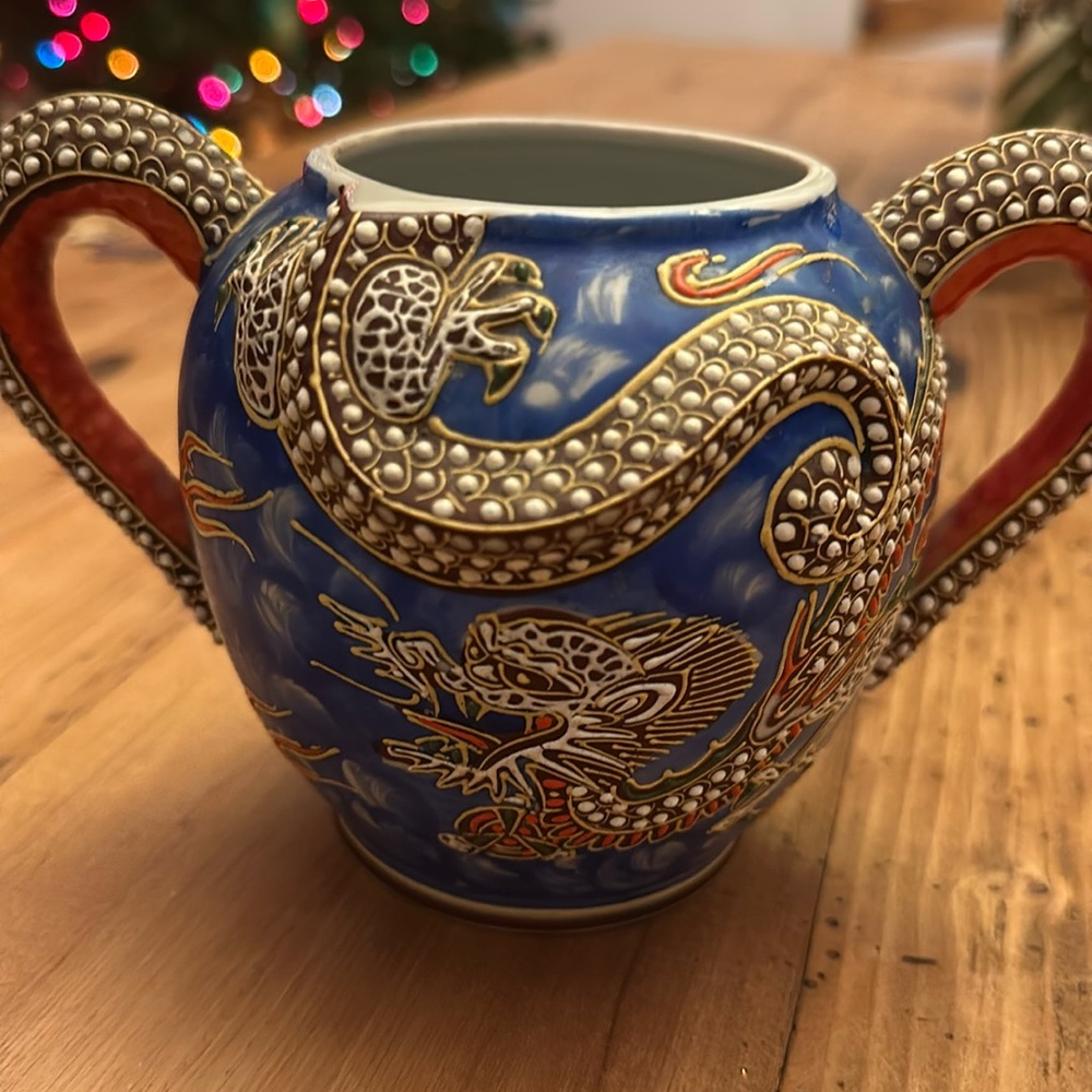 Part of the Japanese Dragon Tea set Kutani Moriage Lithopane Tea Set